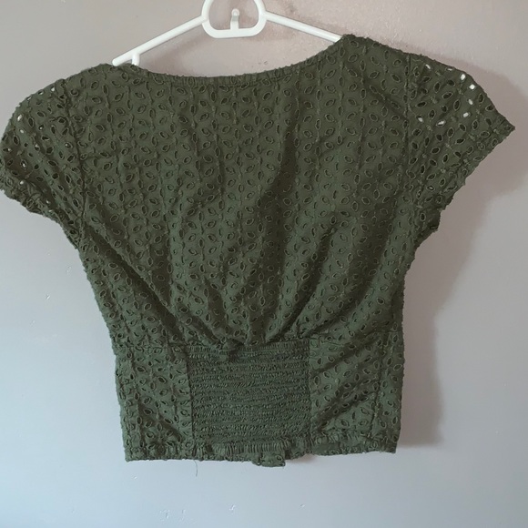 Cropped blouse - Picture 2 of 2